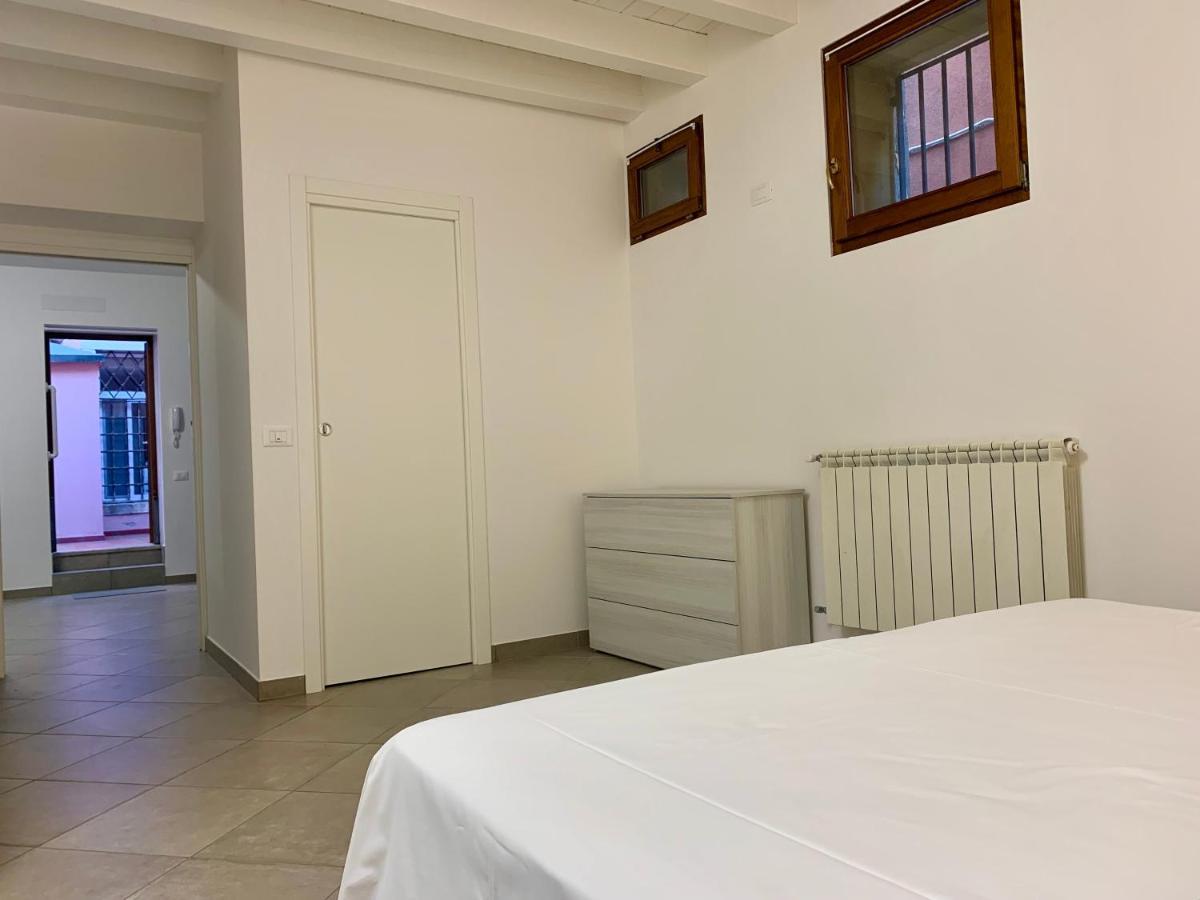 Central Home Chioggia In The Historic Center المظهر الخارجي الصورة